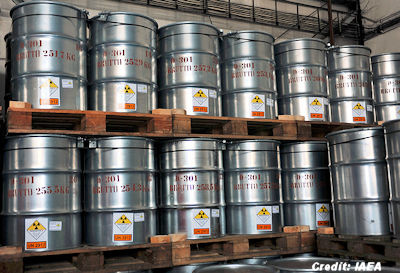 (Storage Drums on Pallets)